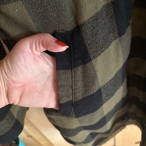 Duluth Trading Flannel Jacket - Picture 3 of 3